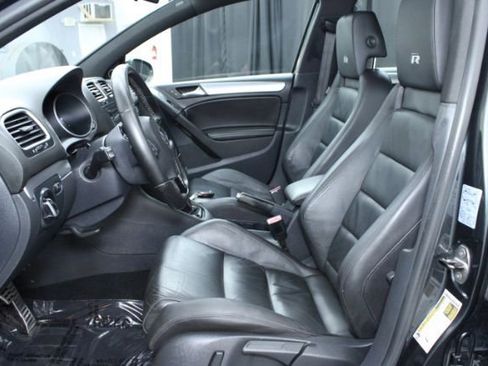 Used 2013 Volkswagen Golf 4-Door image 10