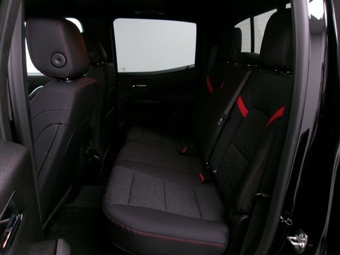 New 2026 Chevrolet Colorado Z71 w/ Technology Package image 9