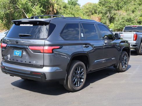 Used 2026 Toyota Sequoia Platinum AWD/4WD image 9