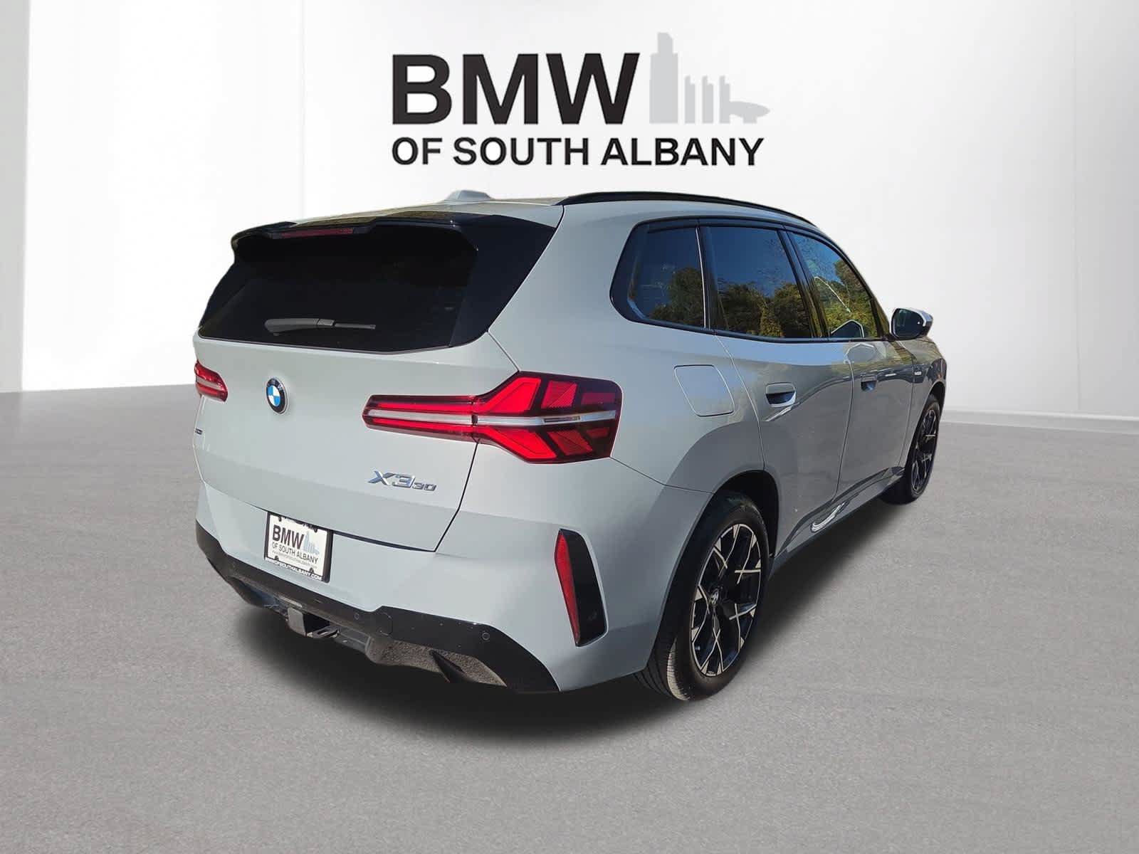 Used 2026 BMW X3 xDrive30i w/ M Sport Package AWD/4WD image 5