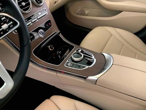 Used 2021 Mercedes-Benz C 300 Sedan image 17
