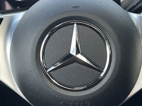 Certified 2025 Mercedes-Benz GLB 250 image 30