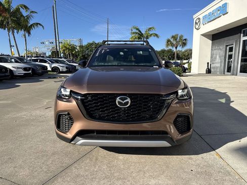 Used 2025 MAZDA CX-70 3.3 Turbo w/ Premium Plus Pkg image 9