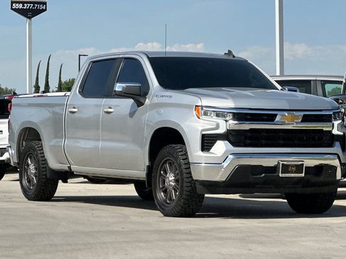 Used 2022 Chevrolet Silverado 1500 LT w/ All Star Edition Plus RWD image 8