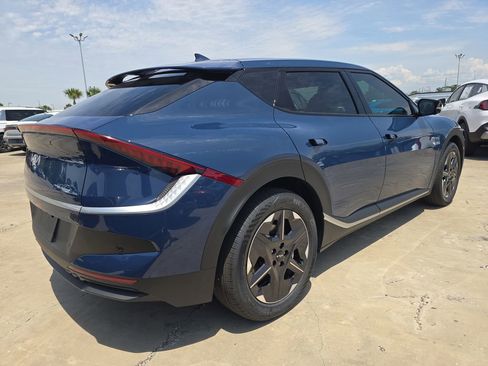 New 2026 Kia EV6 Light RWD image 8