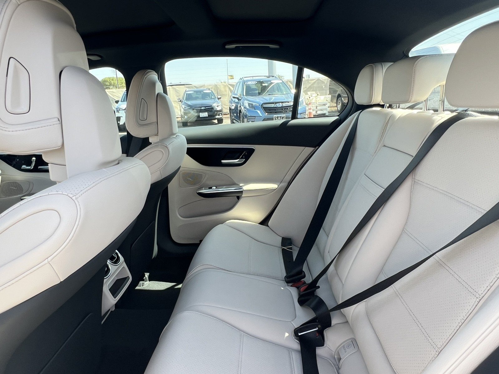 New 2026 Mercedes-Benz C 300 Sedan image 17