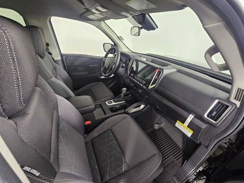 New 2026 Nissan Frontier SV image 15