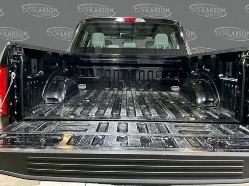 Used 2015 Ford F150 XL w/ Equipment Group 101A Mid image 9