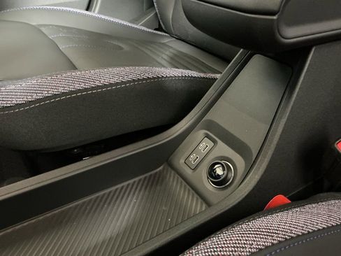 New 2026 MINI Cooper 4-Door Hardtop image 14