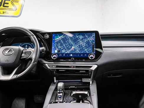 Used 2025 Lexus RX 450h Luxury w/ Convenience Package AWD/4WD image 13