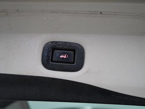 Used 2020 Nissan Rogue SV AWD/4WD image 42