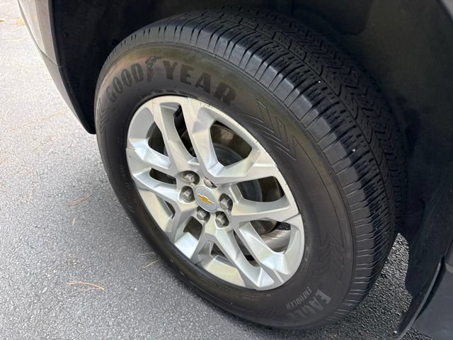 Used 2022 Chevrolet Traverse LS FWD image 31