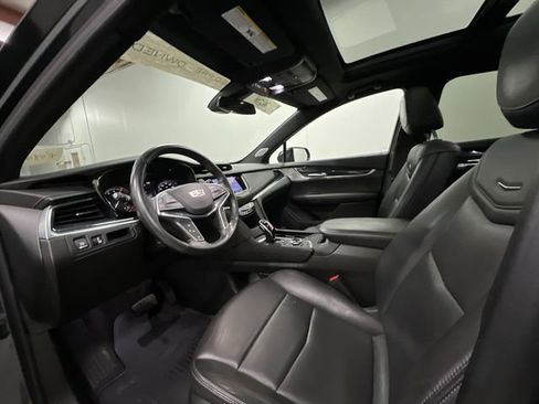 Certified 2023 Cadillac XT5 Premium Luxury image 10