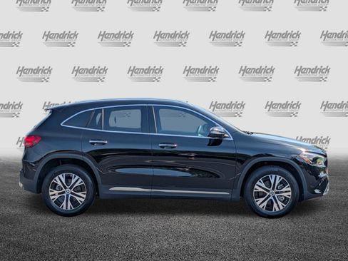 New 2025 Mercedes-Benz GLA 250 250 4MATIC image 11