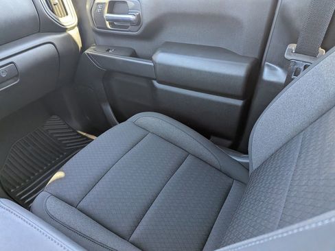 Certified 2025 Chevrolet Silverado 2500 Custom w/ Custom Value Package image 13