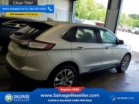 Used 2018 Ford Edge Titanium w/ Equipment Group 302A AWD/4WD image 4