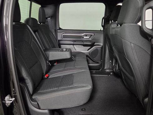 New 2026 RAM 1500 4x4 Crew Cab image 30