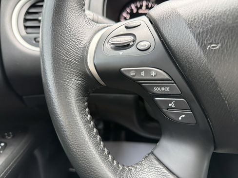 Used 2017 Nissan Pathfinder SV w/ Trailer Tow Package image 22