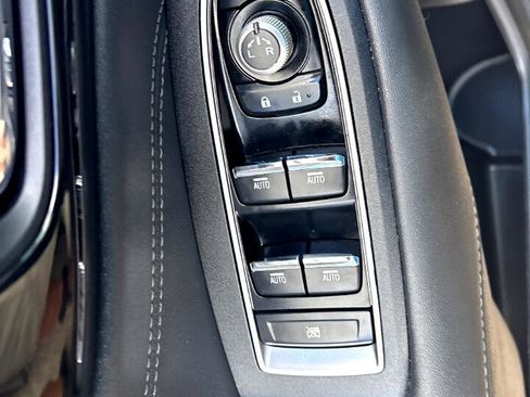 Used 2020 Subaru Outback Limited image 18