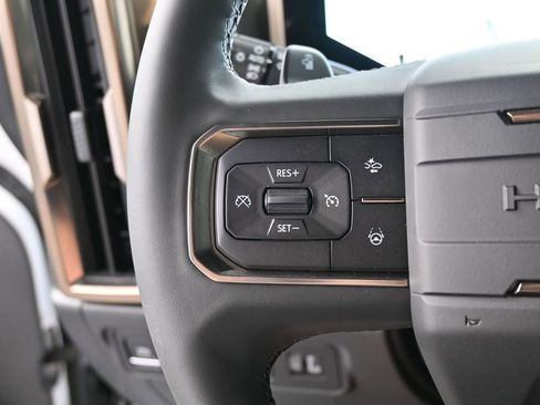 New 2025 GMC Hummer EV 2X image 34