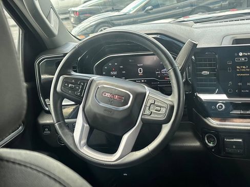 Used 2025 GMC Sierra 1500 SLT RWD image 23