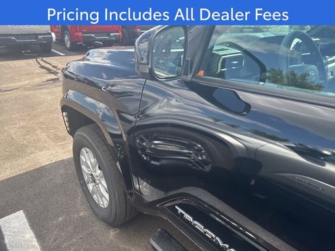 New 2025 Toyota Tacoma SR5 RWD image 8