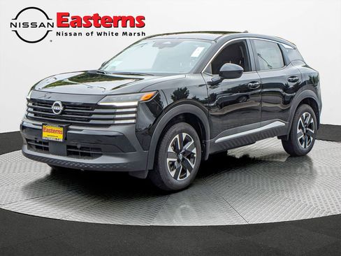 New 2025 Nissan Kicks SV image 3