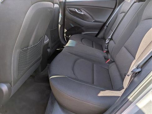 Used 2020 Hyundai Elantra GT image 17