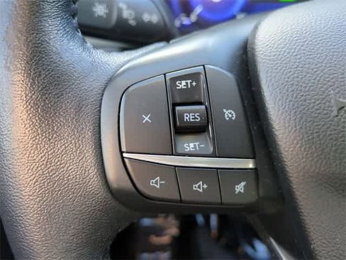 Used 2020 Ford Escape SE Sport image 23