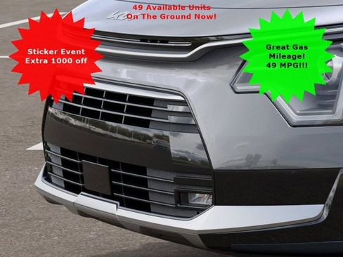 New 2025 Kia Niro EX Touring image 24