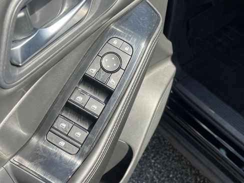 Certified 2023 Nissan Rogue SV w/ SV Premium B Package FWD image 14