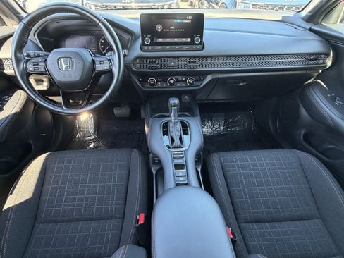 Used 2025 Honda HR-V Sport image 25