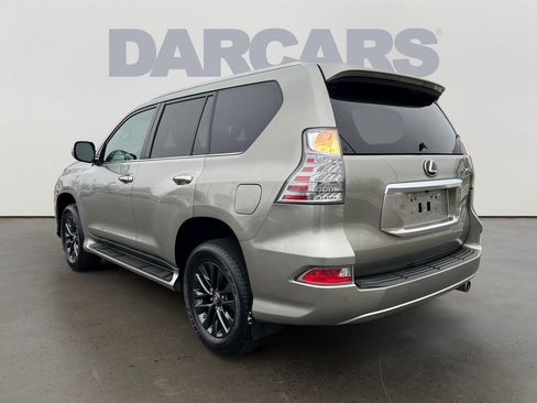 Used 2021 Lexus GX 460 Premium w/ Premium Package image 5