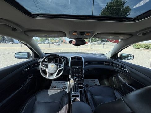 Used 2014 Chevrolet Malibu LT FWD image 32