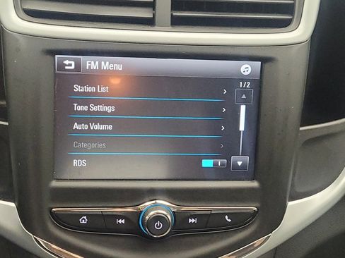 Used 2017 Chevrolet Sonic LT image 25