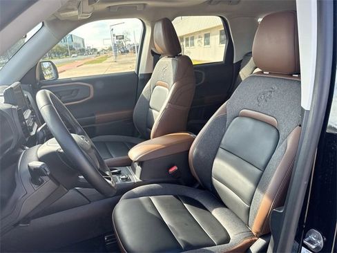 Certified 2024 Ford Bronco Sport Outer Banks w/ Tech Package image 17