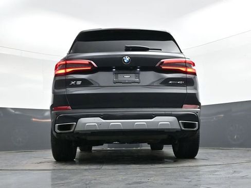 Used 2023 BMW X5 xDrive40i w/ Premium Package image 32