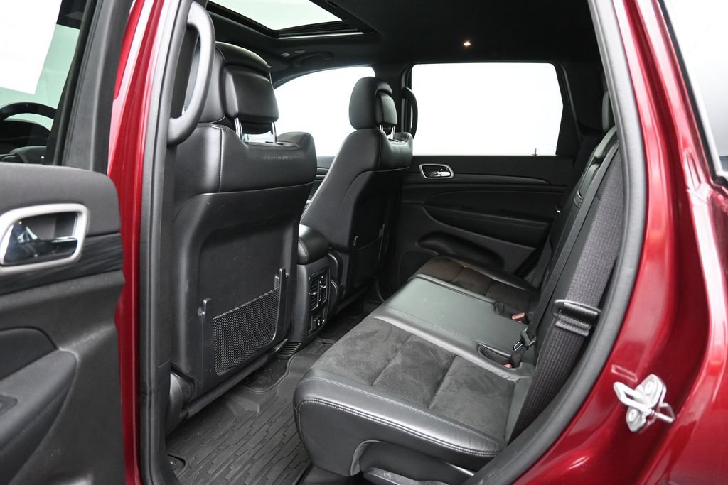 Used 2020 Jeep Grand Cherokee Altitude AWD/4WD image 26