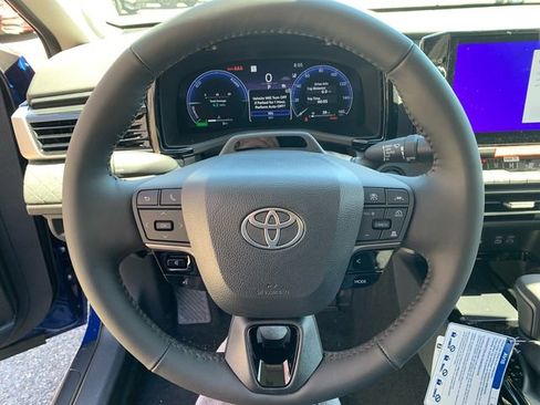 New 2026 Toyota Camry XLE image 17