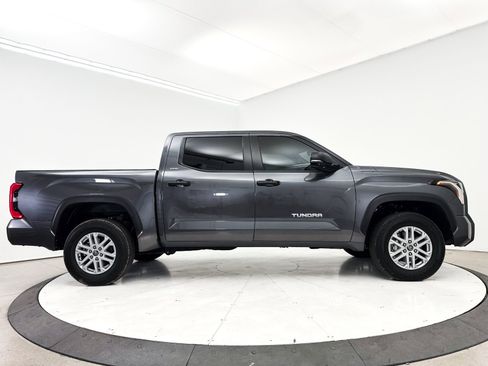 Used 2024 Toyota Tundra SR5 w/ SR5 Convenience Package image 39