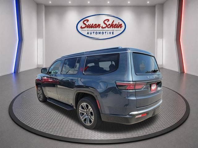 Used 2024 Jeep Wagoneer Series II w/ Flexible Seating Group AWD/4WD image 7