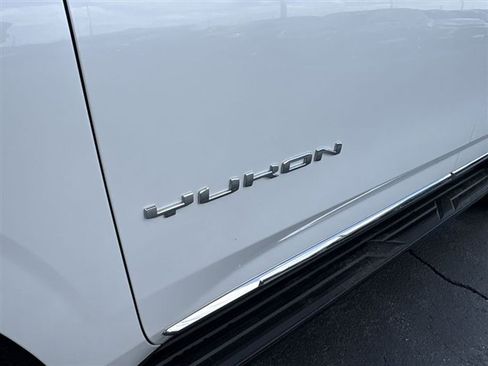 Used 2022 GMC Yukon SLT w/ SLT Premium Package AWD/4WD image 33