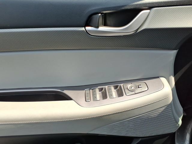 Used 2024 Hyundai Palisade SEL FWD image 3