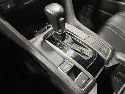 Used 2017 Honda Civic Sport Touring image 25