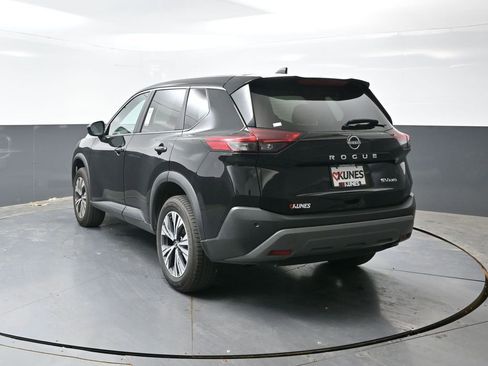 Used 2023 Nissan Rogue SV AWD/4WD image 12