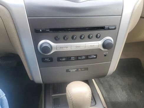 Used 2014 Nissan Murano S image 14