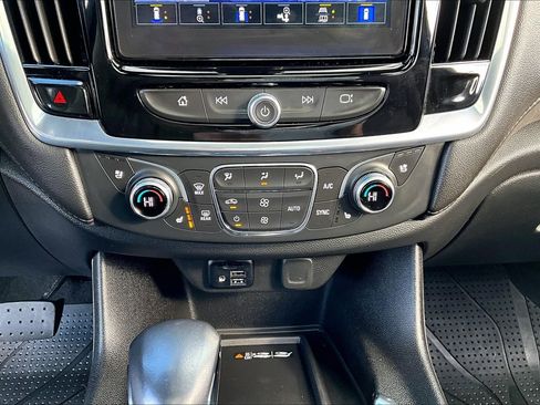 Used 2022 Chevrolet Traverse High Country w/ LPO, Floor Liner Package image 24