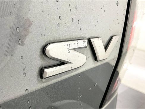 Used 2022 Nissan Frontier SV w/ Technology Package image 7