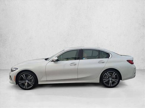 Used 2024 BMW 330i Sedan w/ Convenience Package RWD image 9