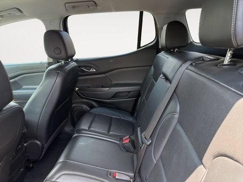 Used 2023 GMC Acadia SLT AWD/4WD image 14